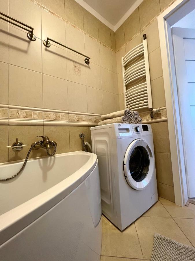 Apartament Centrum 13 Z Garazem Podziemnym Wladyslawowo Exterior photo